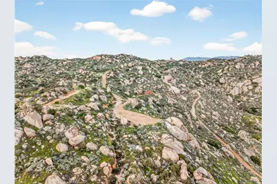 31300 Ruth Lane, Homeland, CA 92548 - Photo 5