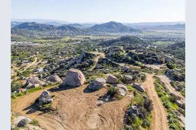 31300 Ruth Lane, Homeland, CA 92548 - Photo 47