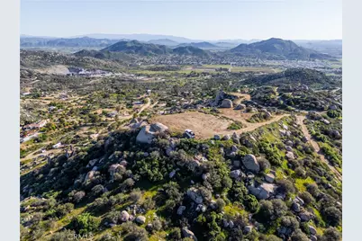 31300 Ruth Lane, Homeland, CA 92548 - Photo 41