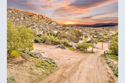 31300 Ruth Lane, Homeland, CA 92548 - Photo 27