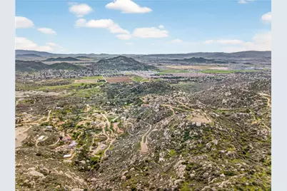 31300 Ruth Lane, Homeland, CA 92548 - Photo 19