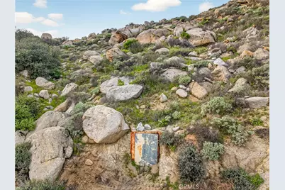 31300 Ruth Lane, Homeland, CA 92548 - Photo 11