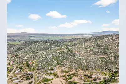 31300 Ruth Lane, Homeland, CA 92548 - Photo 5