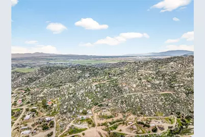 31300 Ruth Lane, Homeland, CA 92548 - Photo 5