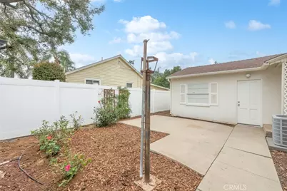 5663 Osburn, Riverside, CA 92506 - Photo 31