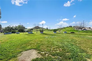 31615 Leon, Winchester, CA 92596 - Photo 49