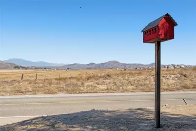 31615 Leon, Winchester, CA 92596 - Photo 71