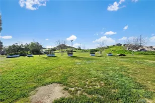 31615 Leon, Winchester, CA 92596 - Photo 47