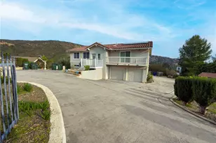 11337 Caprice Pl, Escondido, CA 92026 - Photo 5