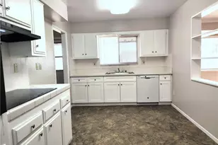 27131 Pinehurst Rd, Menifee, CA 92586 - Photo 5