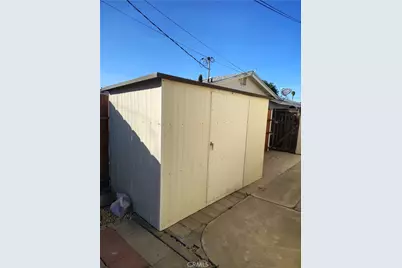 27131 Pinehurst Road, Menifee, CA 92586 - Photo 25