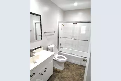 27131 Pinehurst Road, Menifee, CA 92586 - Photo 17