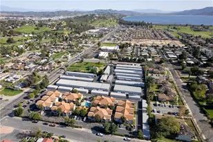 16377 Lakeshore, Lake Elsinore, CA 92530 - Photo 21