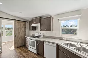 32974 Grand, Winchester, CA 92596 - Photo 19