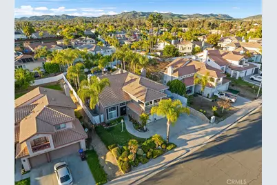 40027 Gibraltar, Murrieta, CA 92562 - Photo 55