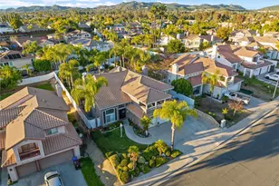 40027 Gibraltar, Murrieta, CA 92562 - Photo 55