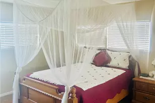 260 N Lyon, Hemet, CA 92543 - Photo 7