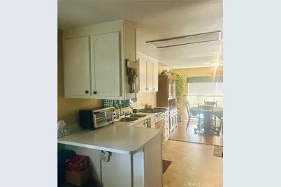 260 N Lyon #110, Hemet, CA 92543 - Photo 3