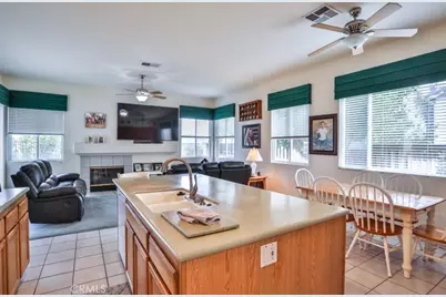 42729 Settlers, Murrieta, CA 92562 - Photo 13