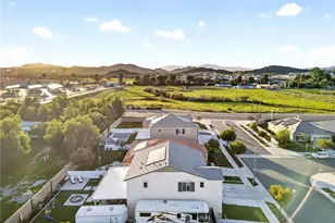 27049 Maltese, Menifee, CA 92584 - Photo 43