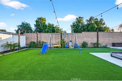 27049 Maltese, Menifee, CA 92584 - Photo 37