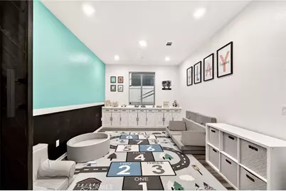 27049 Maltese, Menifee, CA 92584 - Photo 9