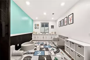 27049 Maltese, Menifee, CA 92584 - Photo 9