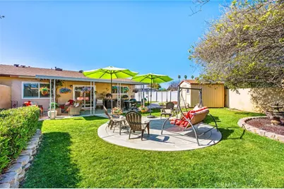 2372 Antigua Court, Hemet, CA 92545 - Photo 17