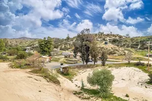 44000 Sandstone Rd, Aguanga, CA 92536 - Photo 27