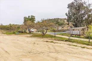 44000 Sandstone Rd, Aguanga, CA 92536 - Photo 25
