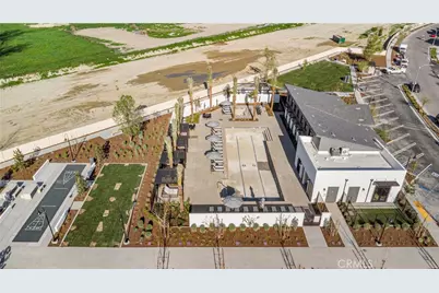 6123 Valentina Way #303, Jurupa, CA 92880 - Photo 31