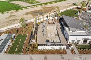 6123 Valentina Wy, Eastvale, CA 92880 - Photo 31