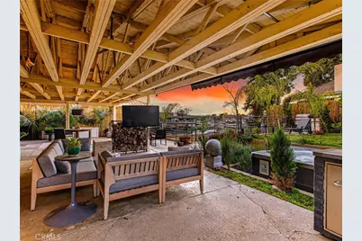 23572 Continental Drive, Canyon Lake, CA 92587 - Photo 63