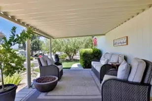 38046 Calle Quedo, Murrieta, CA 92563 - Photo 3