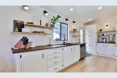 38046 Calle Quedo, Murrieta, CA 92563 - Photo 19