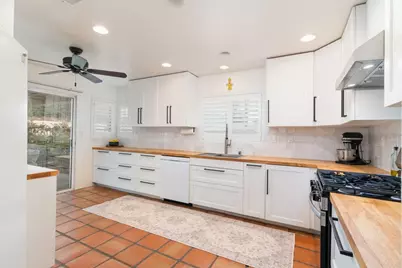 23825 Corte Picante, Murrieta, CA 92562 - Photo 9