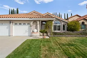 25454 Alpine Ct, Murrieta, CA 92563 - Photo 3