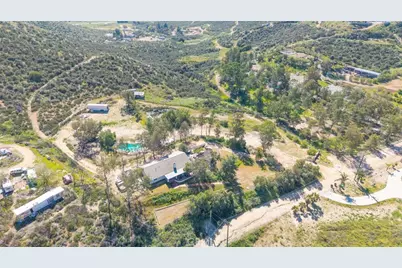 24000 Crab Hollow, Wildomar, CA 92595 - Photo 41