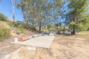 24000 Crab Hollow, Wildomar, CA 92595 - Photo 27