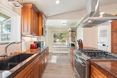 24000 Crab Hollow, Wildomar, CA 92595 - Photo 11