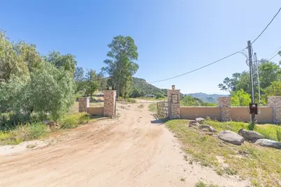 24000 Crab Hollow, Wildomar, CA 92595 - Photo 37