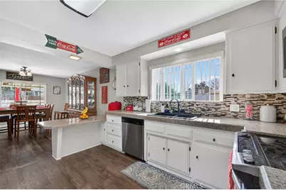 41221 Jamaica, Hemet, CA 92544 - Photo 7