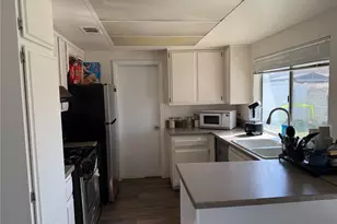 377 Aurora, Perris, CA 92571 - Photo 5