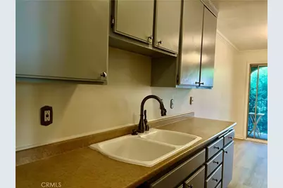 3010 Montrose #33, La Crescenta, CA 91214 - Photo 11