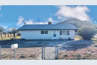 13671 Cedar Street, Trona, CA 93562 - Photo 7