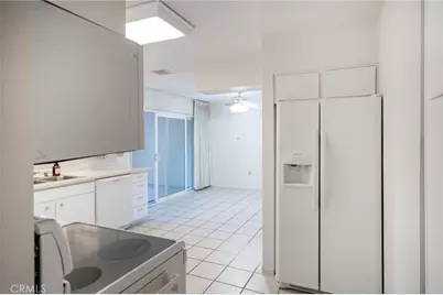 601 S Palm Avenue #B, Hemet, CA 92543 - Photo 11