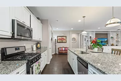 31280 Whistling Acres, Temecula, CA 92591 - Photo 7