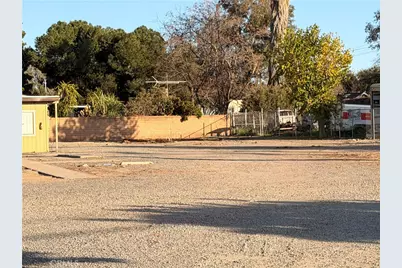 33440 Mission, Wildomar, CA 92595 - Photo 13