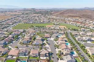 29742 Carmague Ln, Menifee, CA 92584 - Photo 9