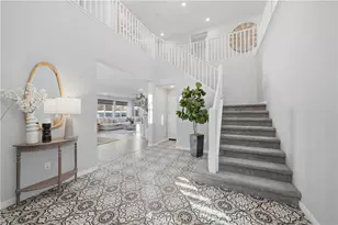 34579 Candlestick Cir, Murrieta, CA 92563 - Photo 9